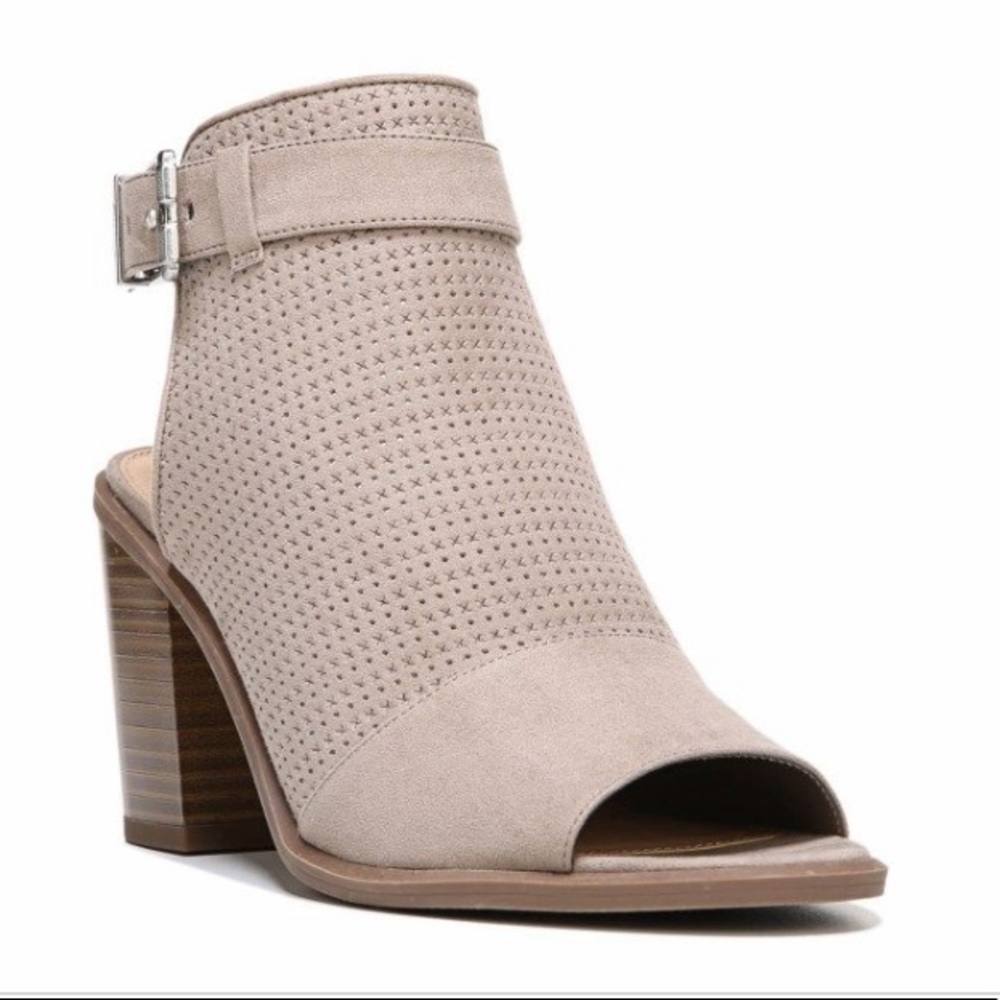 Circus by Sam Edelman heels